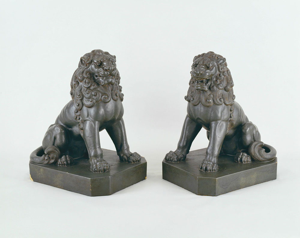 Pair of Chinese Lions Numata Ichiga

